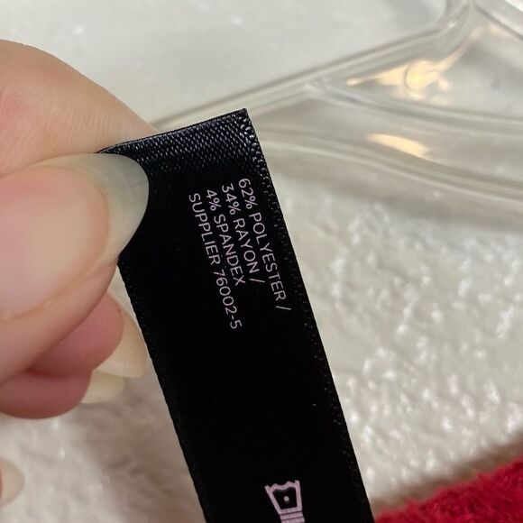 Ambrielle Red Waffled Thermal Henley Long Sleeve Shirt - Picture 4 of 4